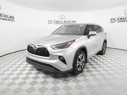 Used 2023 Toyota Highlander XLE