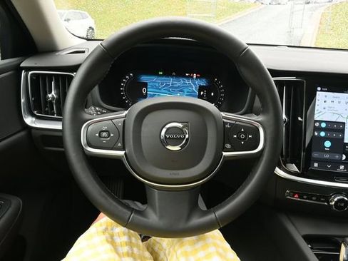 Used 2024 Volvo S60 B5 Core w/ Climate Package FWD image 28