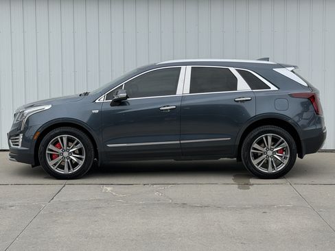 Certified 2021 Cadillac XT5 Premium Luxury AWD/4WD image 11