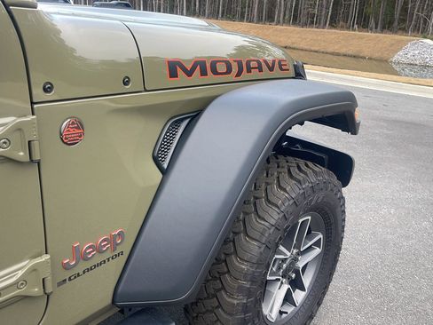 New 2025 Jeep Gladiator Mojave w/ Safety Group image 11