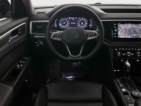 Used 2022 Volkswagen Atlas SEL AWD/4WD image 32