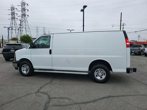 Used 2024 Chevrolet Express 2500 w/ Driver Convenience Package RWD image 29