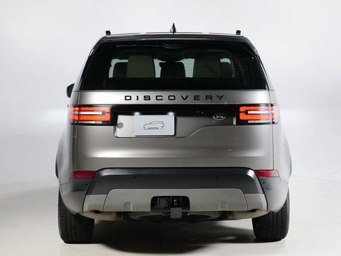 Used 2020 Land Rover Discovery HSE image 7