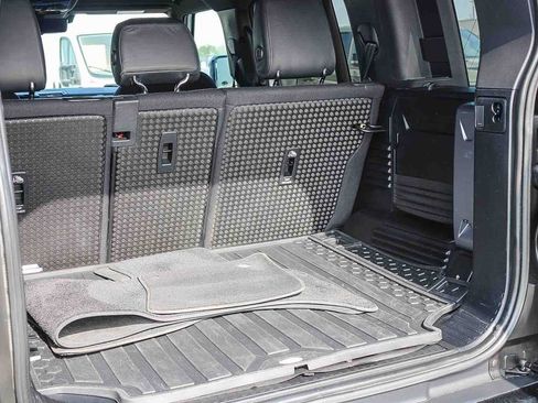 Used 2023 Land Rover Defender 110 X AWD/4WD image 25