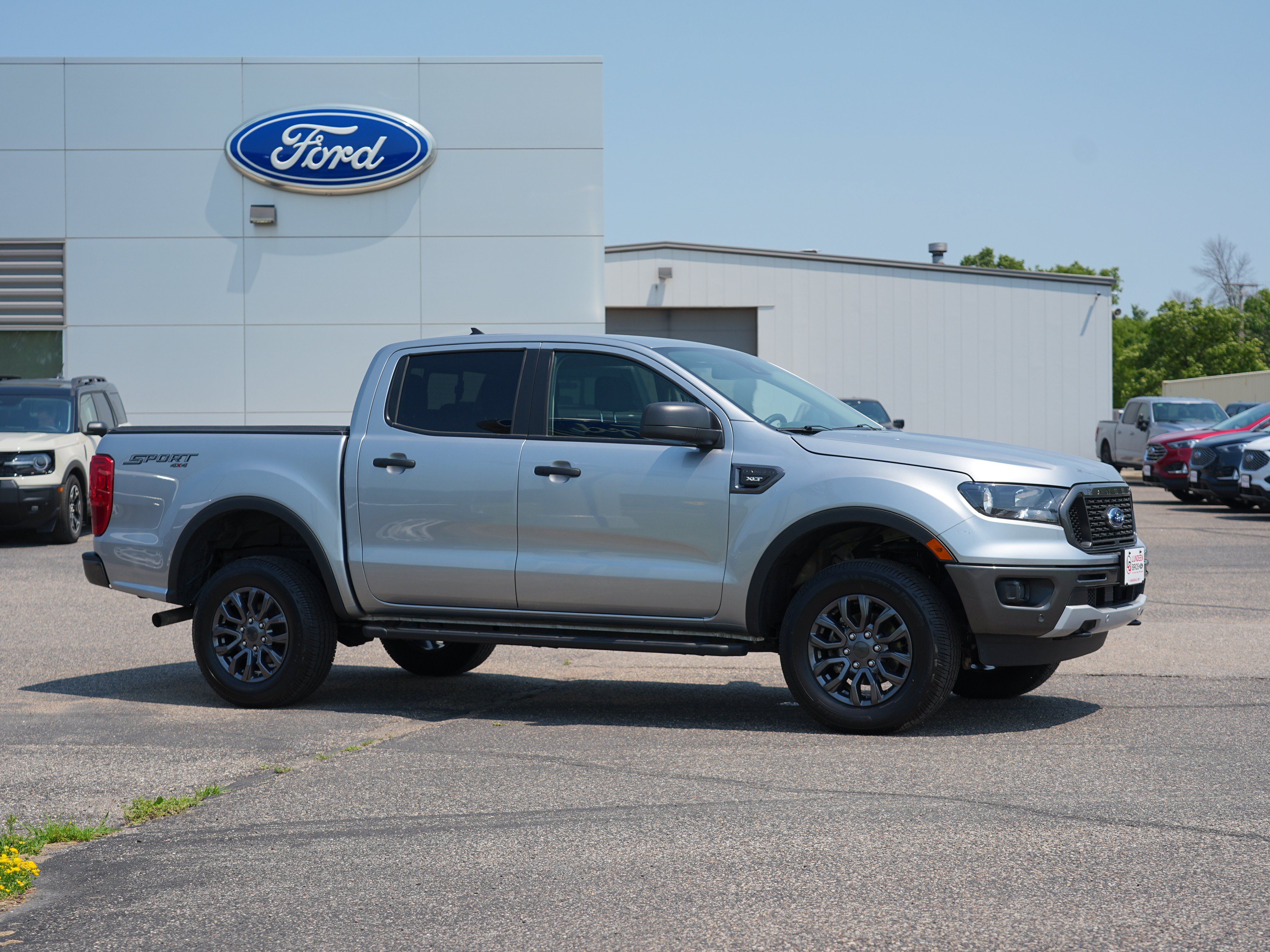 Used 2021 Ford Ranger XLT w/ Equipment Group 302A High AWD/4WD image 2