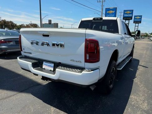 Used 2025 RAM 2500 Laramie AWD/4WD image 8