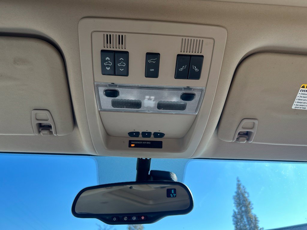 Used 2008 Chevrolet Tahoe LTZ w/ LTZ Preferred Equipment Group AWD/4WD image 24