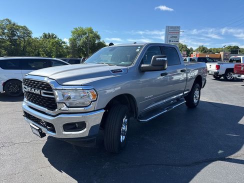Used 2024 RAM 2500 Big Horn image 2