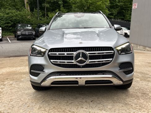 Certified 2025 Mercedes-Benz GLE 450 4MATIC image 3