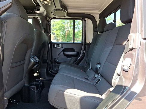 Used 2020 Jeep Gladiator Sport w/ Quick Order Package 24S AWD/4WD image 26