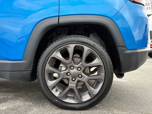 Used 2021 Jeep Compass Latitude AWD/4WD image 24