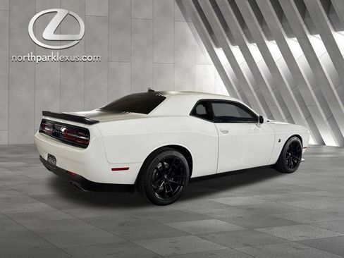 Used 2019 Dodge Challenger R/T Scat Pack w/ Shaker Package image 6