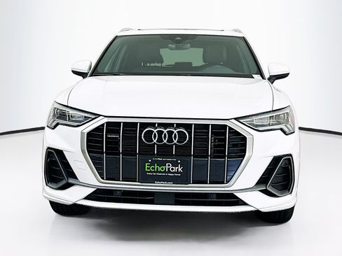 Used 2023 Audi Q3 2.0T Premium AWD/4WD image 2