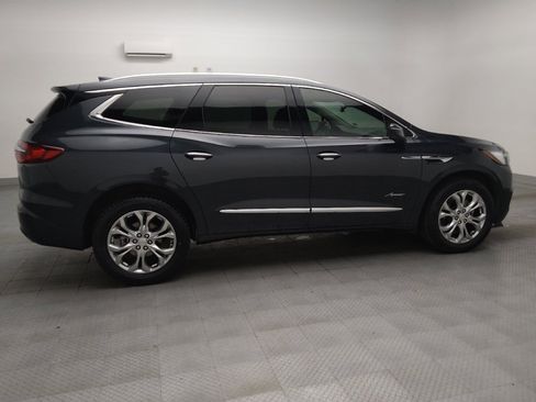Used 2020 Buick Enclave Avenir w/ LPO, Floor Liner Package FWD image 10