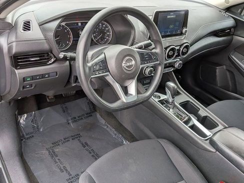 Used 2024 Nissan Sentra SV FWD image 17