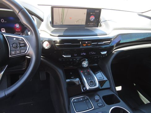 Certified 2023 Acura MDX FWD w/ Technology Package image 19