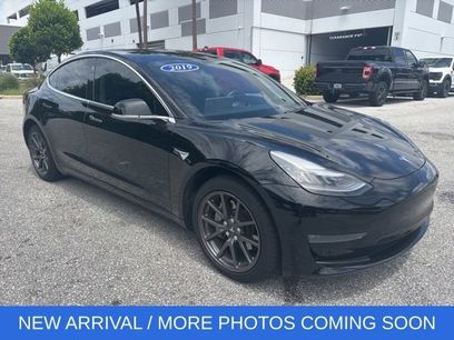 Used 2019 Tesla Model 3 Standard Range Plus
