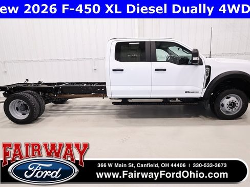 New 2026 Ford F450 XL w/ XL Chrome Package image 1