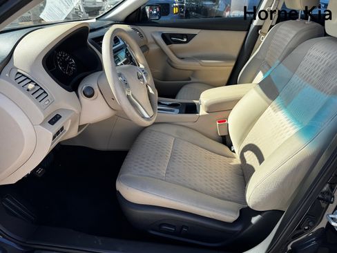 Used 2017 Nissan Altima 2.5 S w/ Power Driver Seat Package image 8