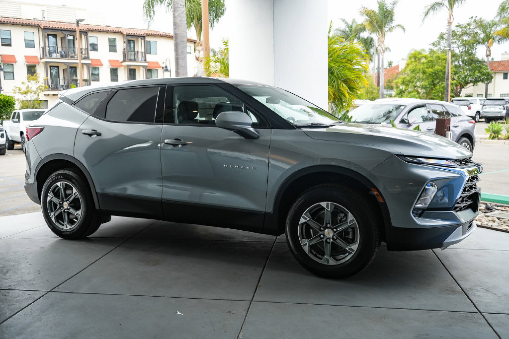 New 2026 Chevrolet Blazer LT AWD/4WD image 6