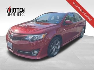 Used 2014 Toyota Camry SE w/ Leather Package FWD video 1