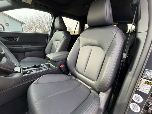 New 2026 Subaru Outback Limited AWD/4WD image 2