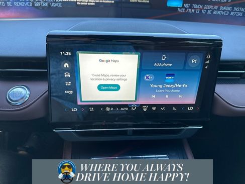 New 2026 Lincoln Nautilus Reserve w/ Jet Appearance Package image 16