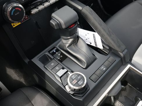 New 2025 Toyota Tacoma TRD Off-Road image 27