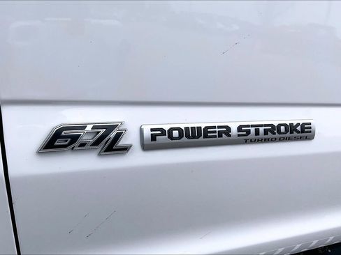 Used 2019 Ford F250 XLT w/ XLT Premium Package image 33