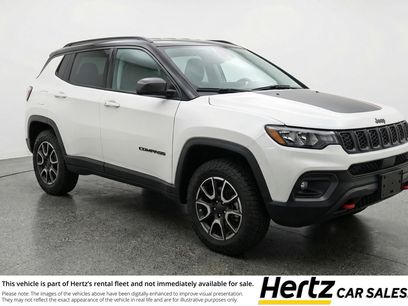 Used 2025 Jeep Compass Trailhawk