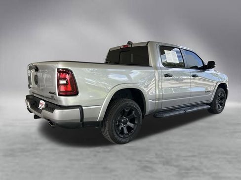 Used 2025 RAM 1500 Big Horn AWD/4WD image 3