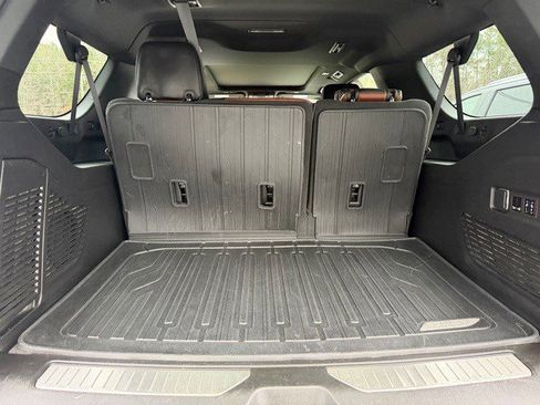 Certified 2023 GMC Yukon XL Denali Ultimate w/ LPO, Floor Liner Package image 9