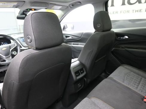 Used 2023 Chevrolet Equinox LT FWD image 23
