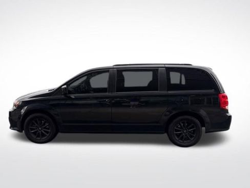 Used 2020 Dodge Grand Caravan SE FWD image 10