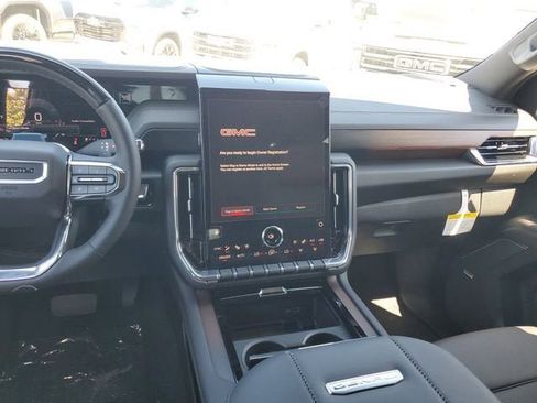 New 2026 GMC Yukon Denali AWD/4WD image 14