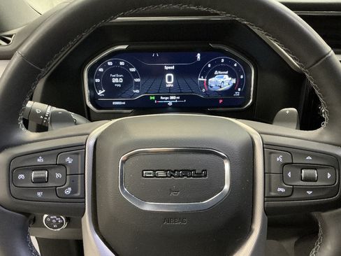 Used 2023 GMC Sierra 1500 Denali AWD/4WD image 13
