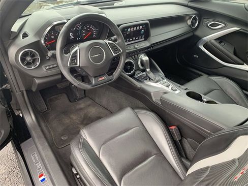 Certified 2018 Chevrolet Camaro SS image 10