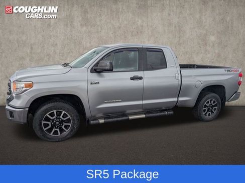 Used 2014 Toyota Tundra SR5 w/ TRD Off Road Package AWD/4WD image 5
