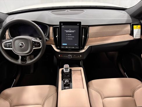 New 2026 Volvo XC90 B6 Plus w/ Protection Package Premier image 2