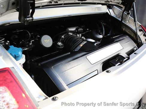 Used 2009 Porsche 911 Carrera RWD image 14