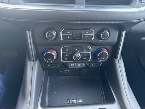 Used 2024 Chevrolet Tahoe LT w/ Luxury Package AWD/4WD image 45