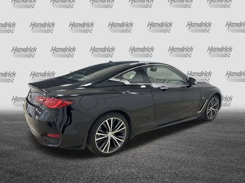 Used 2018 INFINITI Q60 3.0t Luxe w/ Sensory Package 3.0T Luxe AWD/4WD image 10