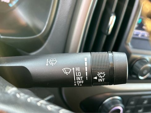 Used 2017 Chevrolet Colorado Z71 image 21