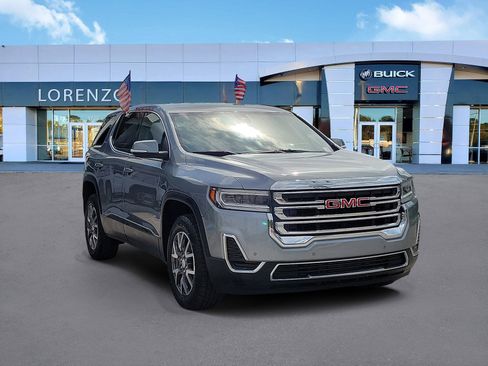 Used 2023 GMC Acadia SLE image 3