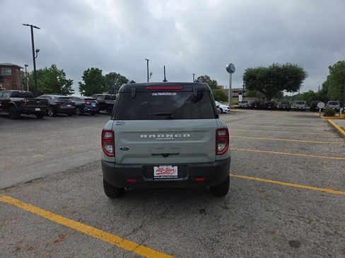 Used 2022 Ford Bronco Sport Outer Banks w/ Tech Package image 6