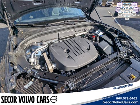 Certified 2024 Volvo XC60 B5 Core w/ Protection Package Premier image 24