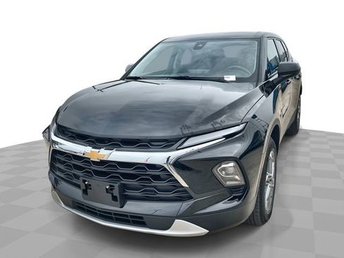 Certified 2025 Chevrolet Blazer LT AWD/4WD image 1