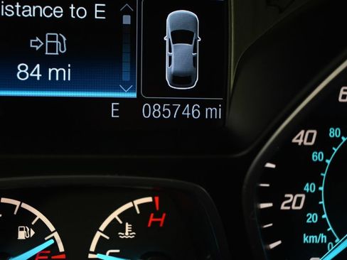 Used 2014 Ford Escape Titanium w/ Equipment Group 401A AWD/4WD image 26