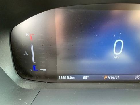 Used 2025 Ford Escape Active AWD/4WD image 19