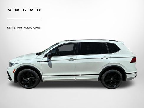 Used 2023 Volkswagen Tiguan SE R-Line AWD/4WD image 7